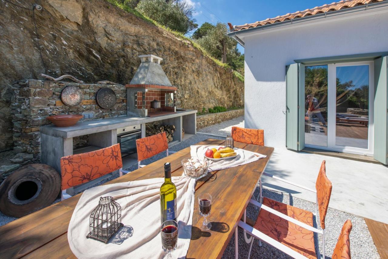 Avgi Villa Glossa Exterior foto