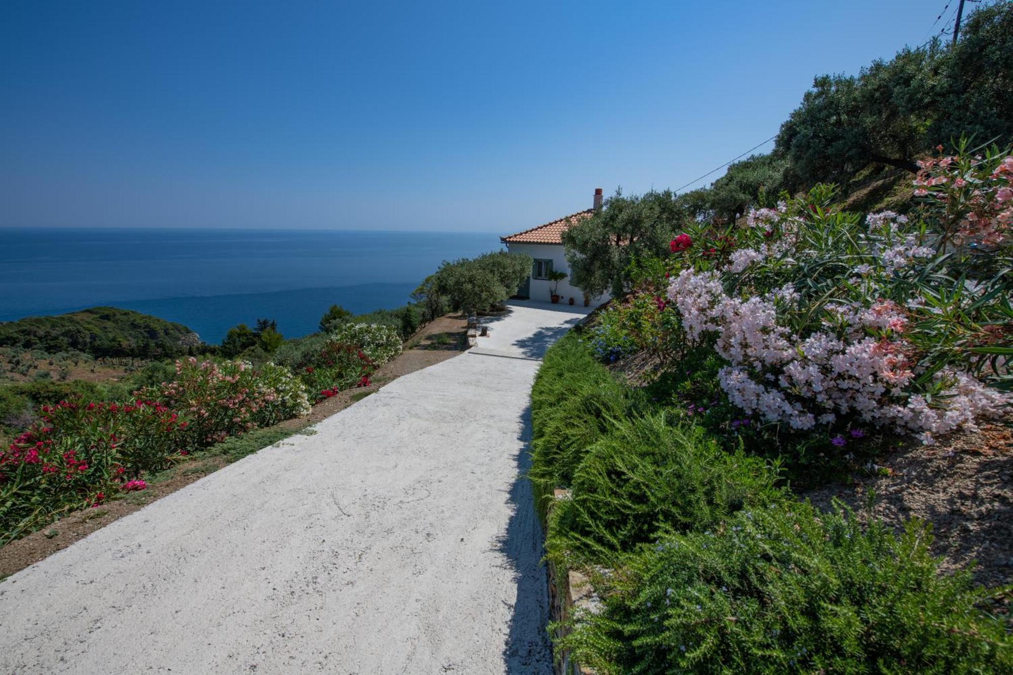 Avgi Villa Glossa Exterior foto